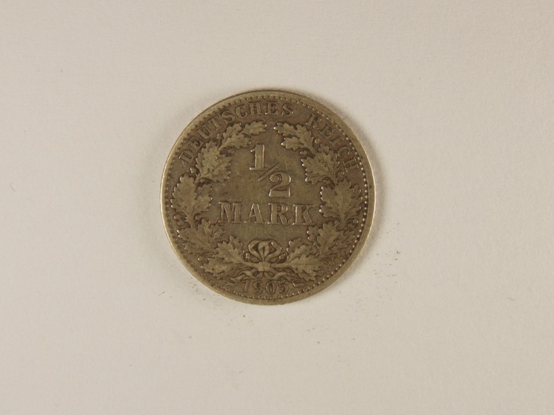 1/2 марки 1905 года.